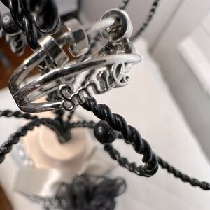 Womens Finger Ring Band Ring Size 7 Elegant Silver Tone Jewelry With Word Smile